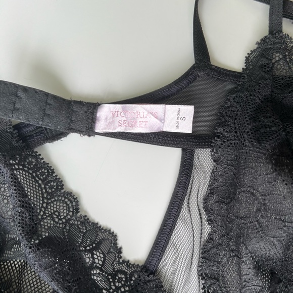 Victoria secret vintage Black mesh dress with lace 
Open front - Picture 6 of 6